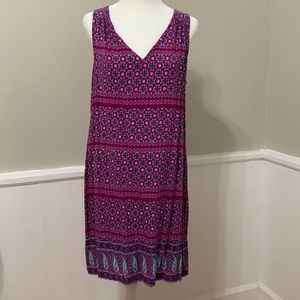Old Navy purple sleeveless dress. Size medium. Excellent condition!